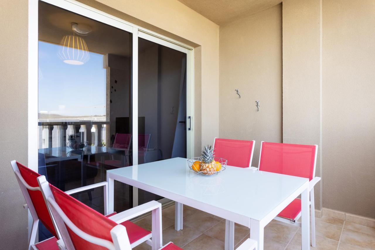 Sea Pearl Holiday Home By Sunkeyrents El Medano  Bagian luar foto